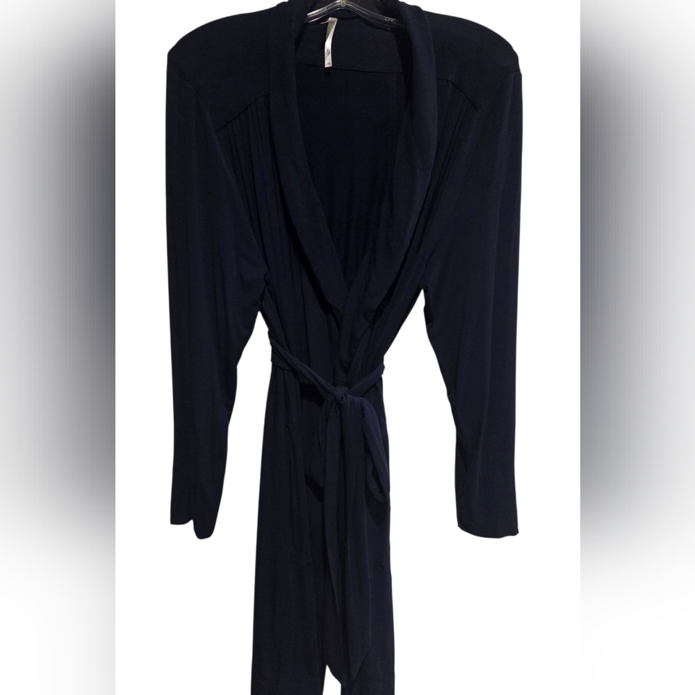 NWOT Navy Soma "Cool Nights" Robe With Pockets. Size L/XL.